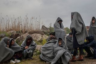Nejsme na vině, zní z Turecka o stovce migrantů nalezených na hranici s Řeckem - Seznam Zprávy